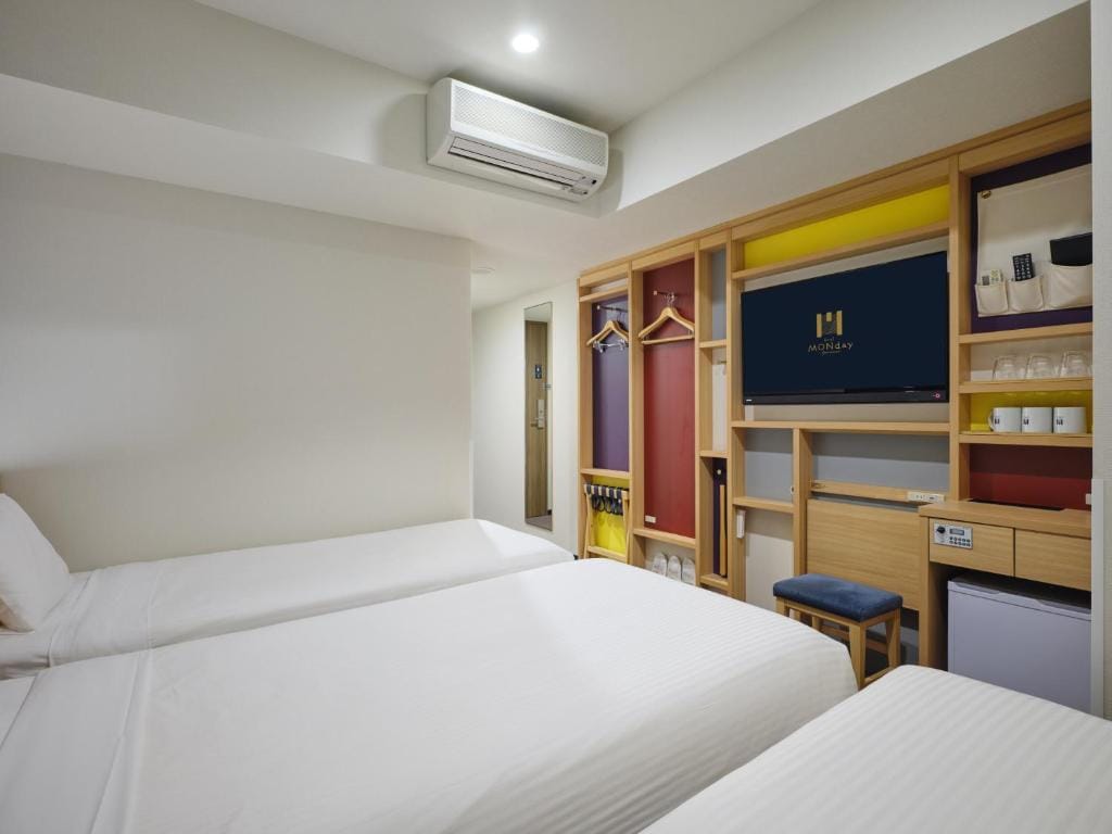 hotel MONday Tokyo Nishikasai — 1