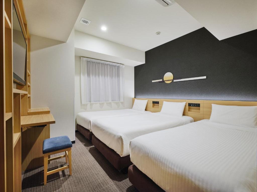 hotel MONday Tokyo Nishikasai — 5