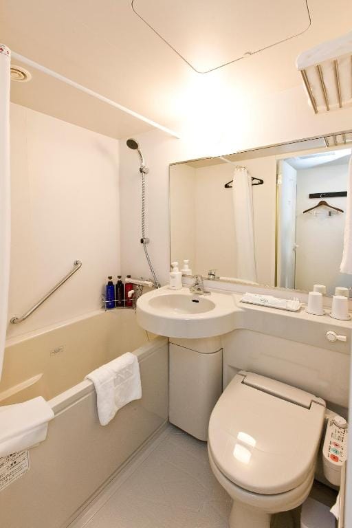 Sotetsu Fresa Inn Tokyo-Toyocho — 3
