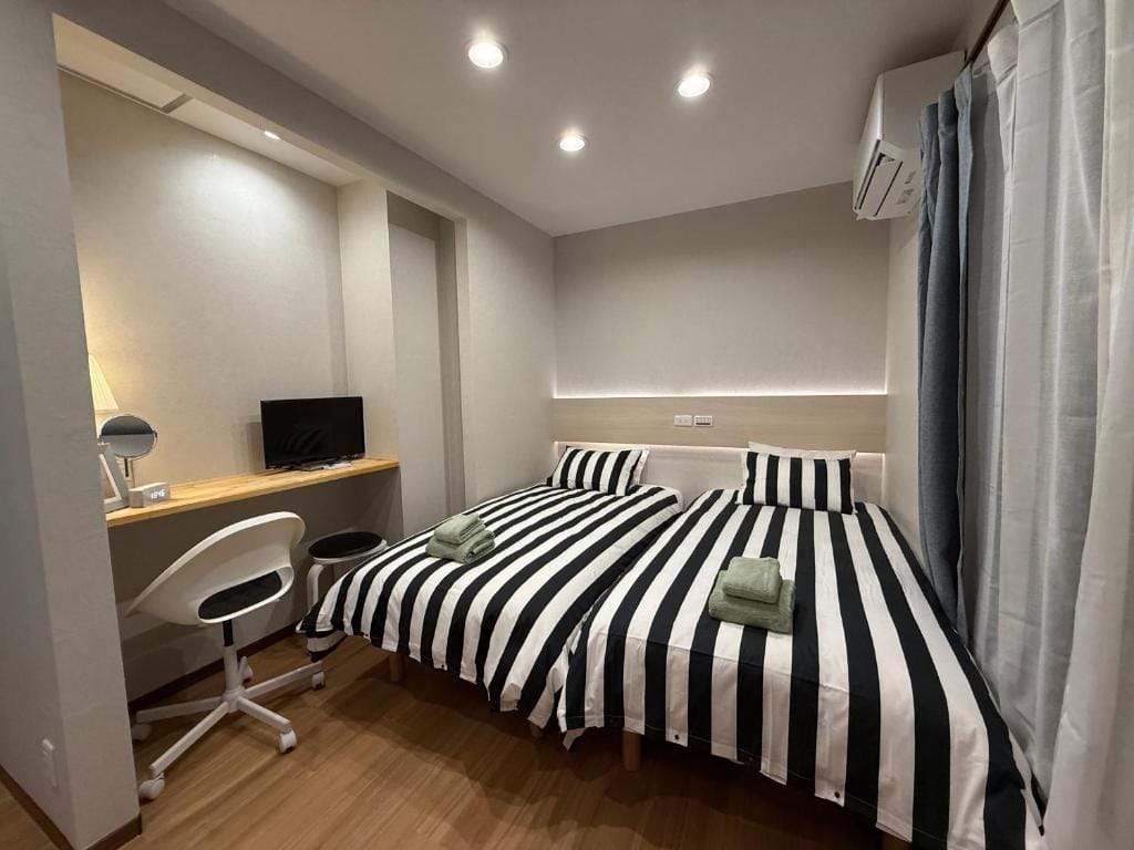YY-Minamicho 1 room-IT0339 — 1