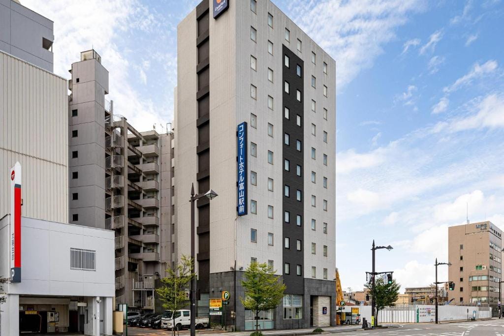 Comfort Hotel Toyama — 1