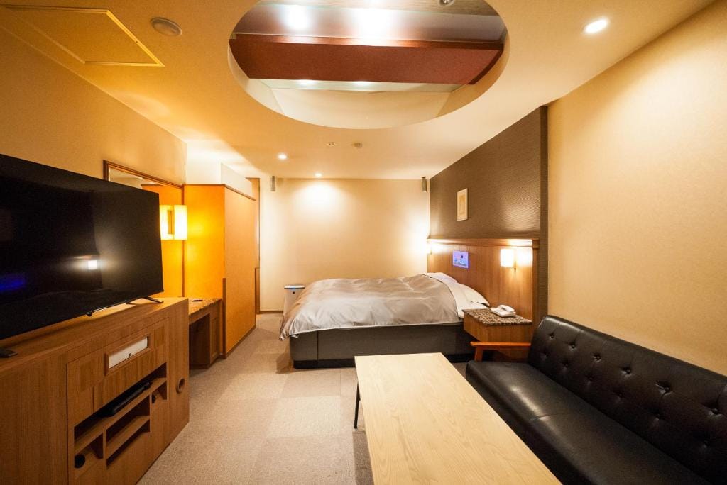 Hotel Torni ホテル トルニ — 2