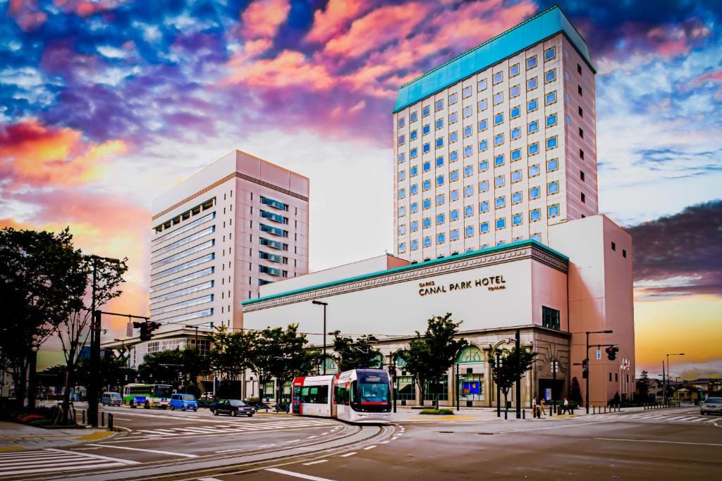 Oarks Canal Park Hotel Toyama — 1