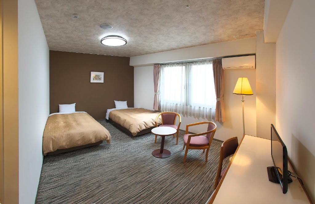Hotel Crown Hills Toyohashi — 2
