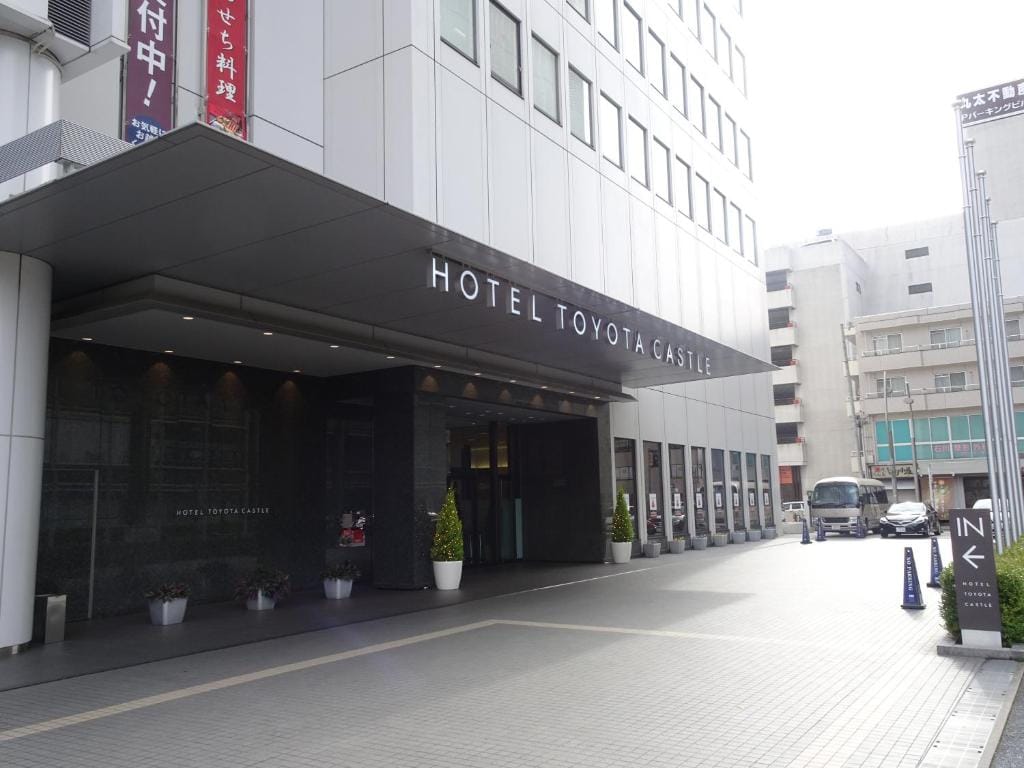 Hotel Toyota Castle — 2