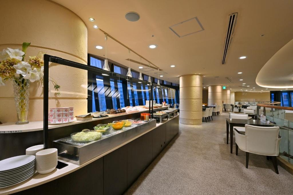 Wakayama Urban Hotel — 3