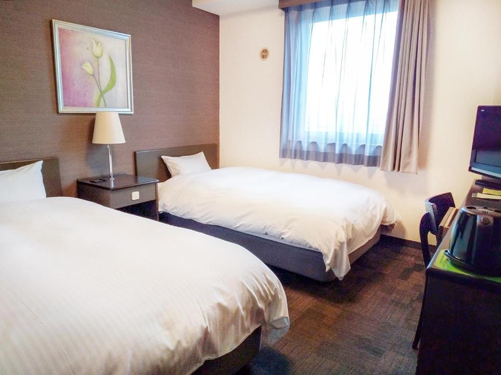 Hotel Route-Inn Court Yamanashi — 2
