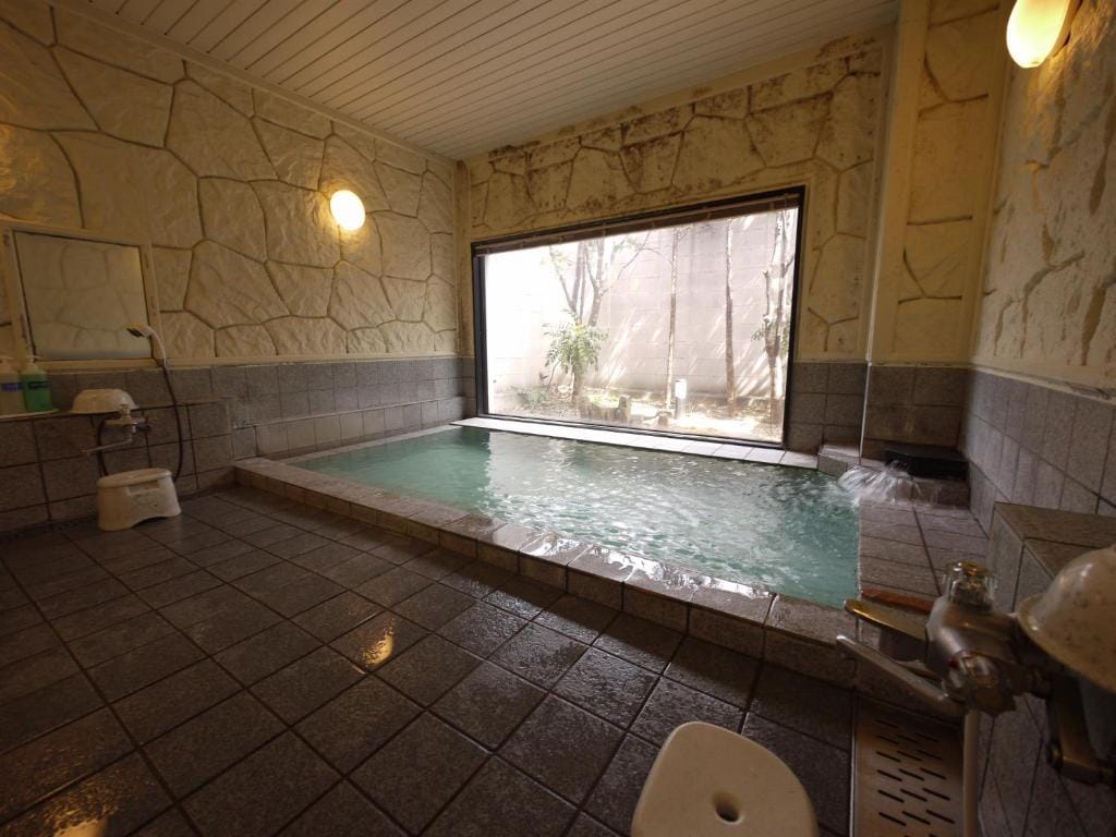 Hotel Route-Inn Court Yamanashi — 4