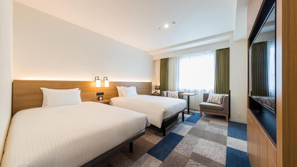 JR East Hotel Mets Premier Yokohama Sakuragicho — 4