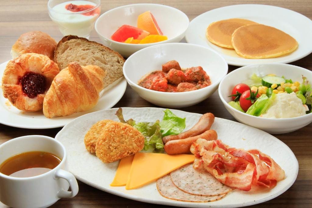 Richmond Hotel Yokohama Ekimae — 2