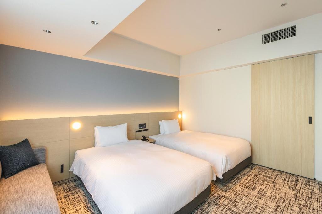 Sotetsu Hotels The Splaisir Yokohama — 1