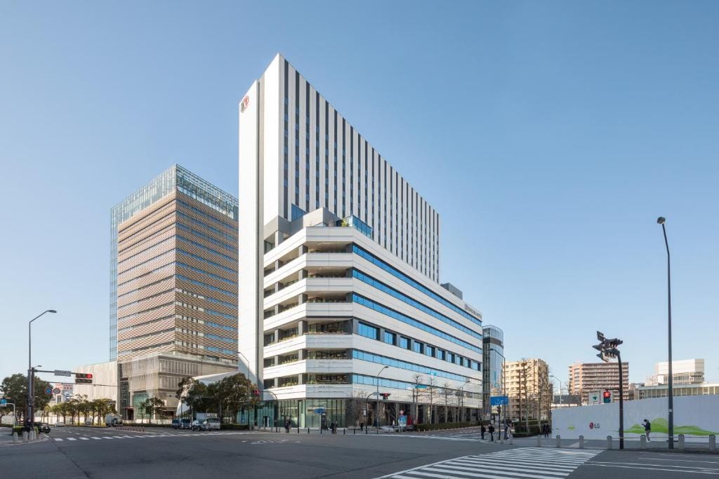 Yokohama Tokyu REI Hotel — 1