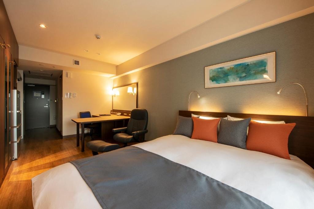 Hotel New Port Yokosuka — 2