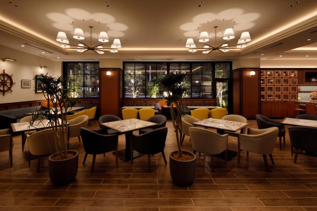 Hotel New Port Yokosuka — 4